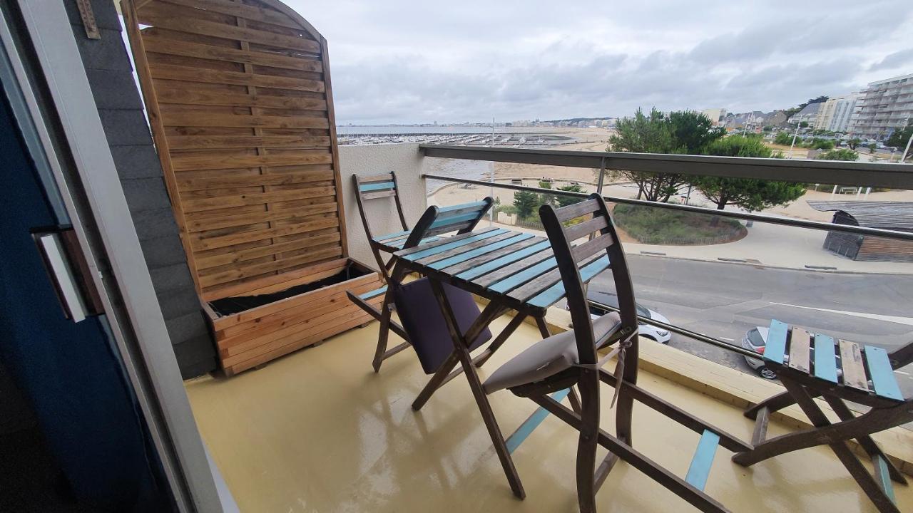 Le Studio Galliéni vue panoramique face mer a fait peau neuve! Pornichet Extérieur photo