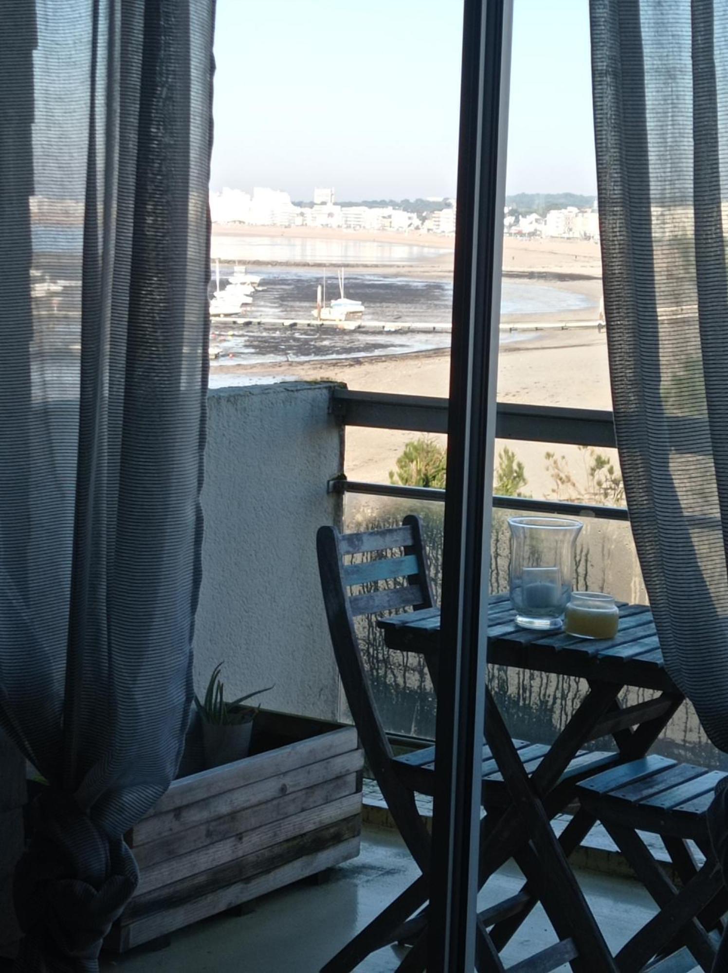 Le Studio Galliéni vue panoramique face mer a fait peau neuve! Pornichet Extérieur photo