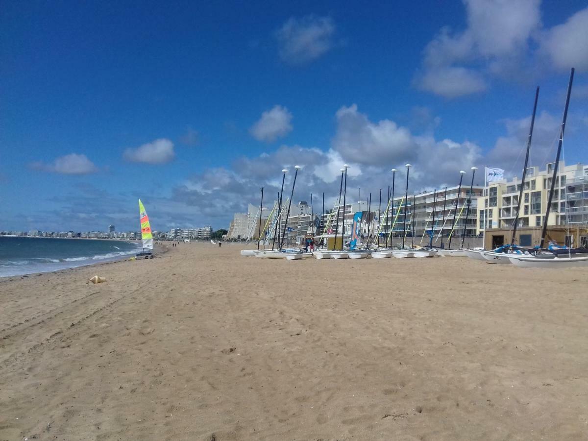 Le Studio Galliéni vue panoramique face mer a fait peau neuve! Pornichet Extérieur photo